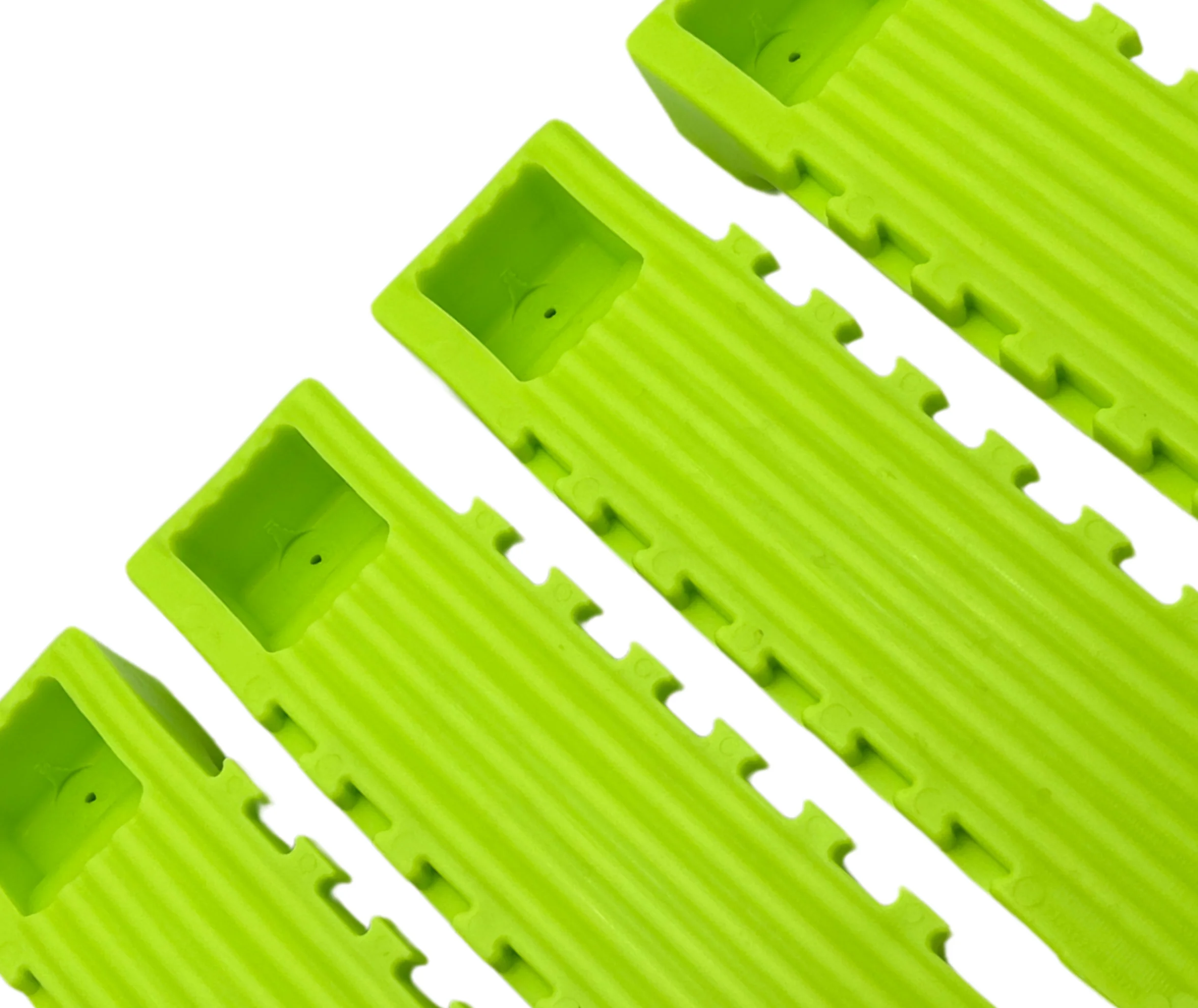 WreckMaster Neon Green Interlocking Tire Skate - Image 3