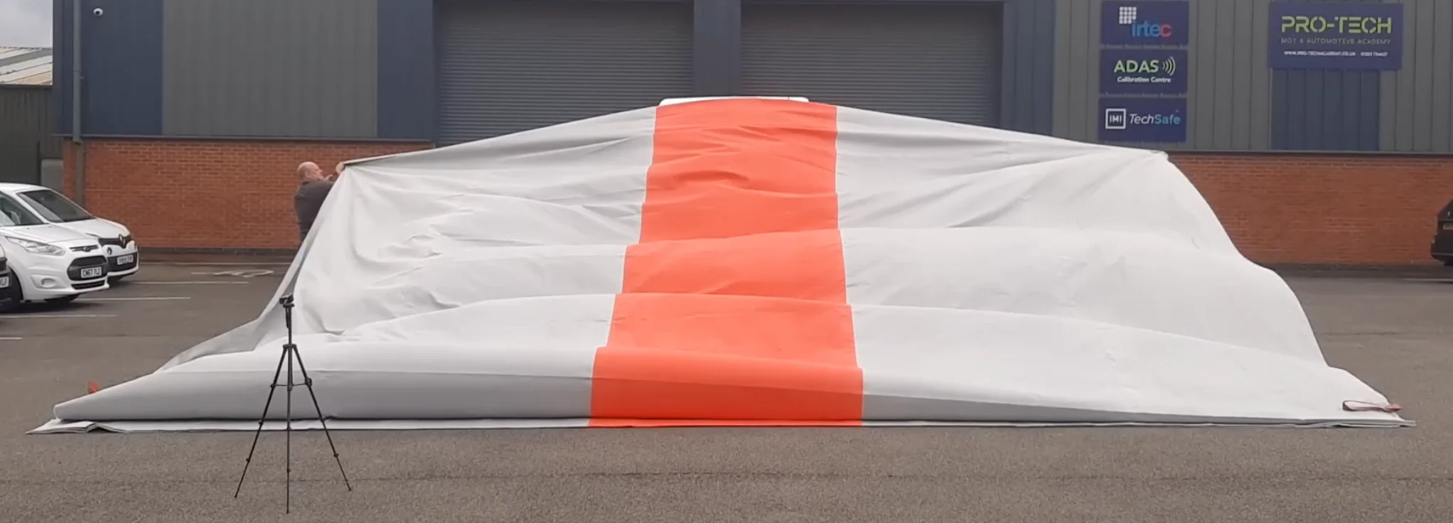 XL Car Fire Blanket - Image 11